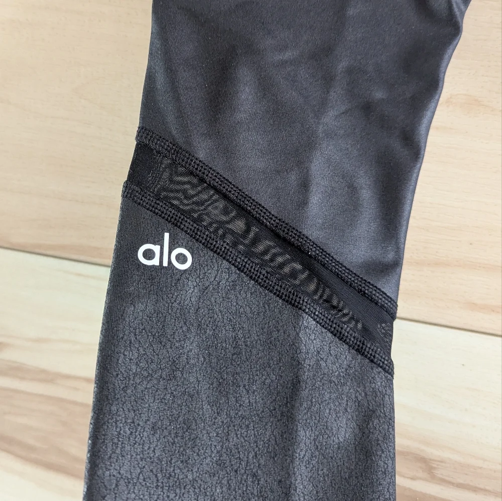 NEW Alo the 